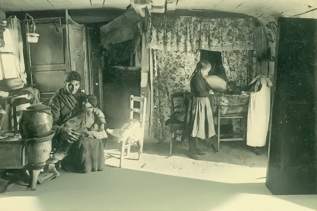 vieille photo d'un intérieur de quille en l'air à Equihen