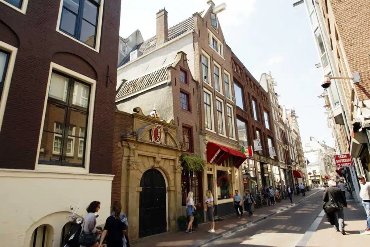 la plus petite maison d'Amsterdam