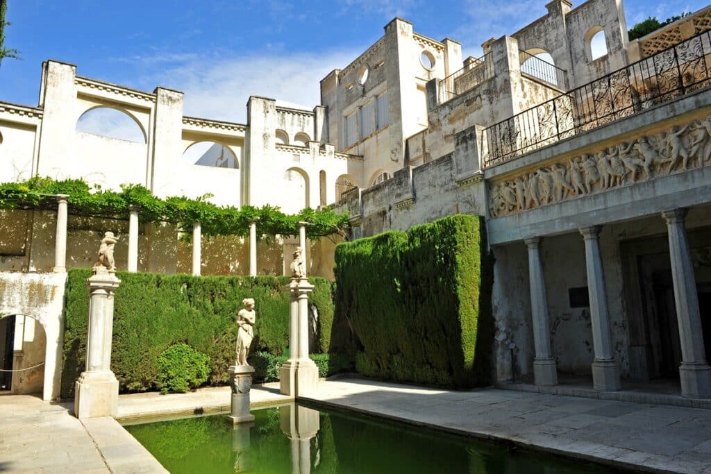 Fundacion Rodriguez Acosta