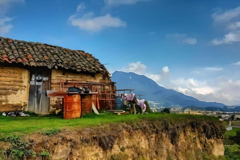 maison d'adobe au Guatemala