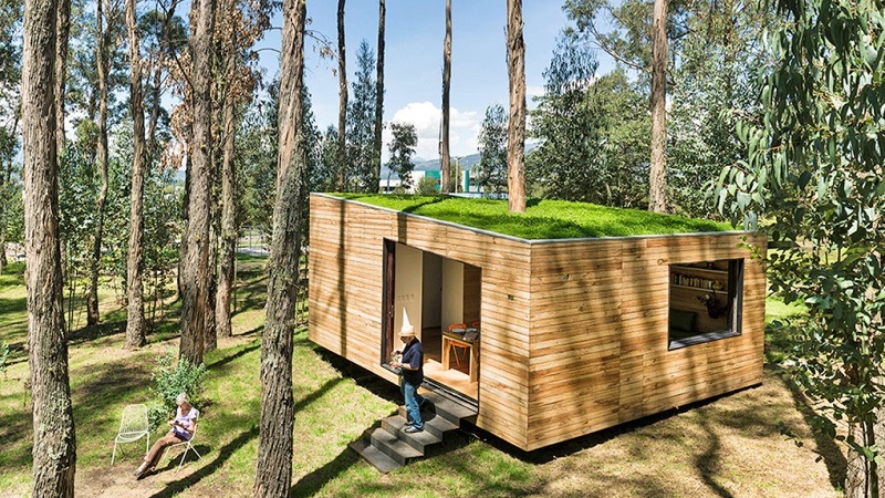 maison à toit vert en Équateur
