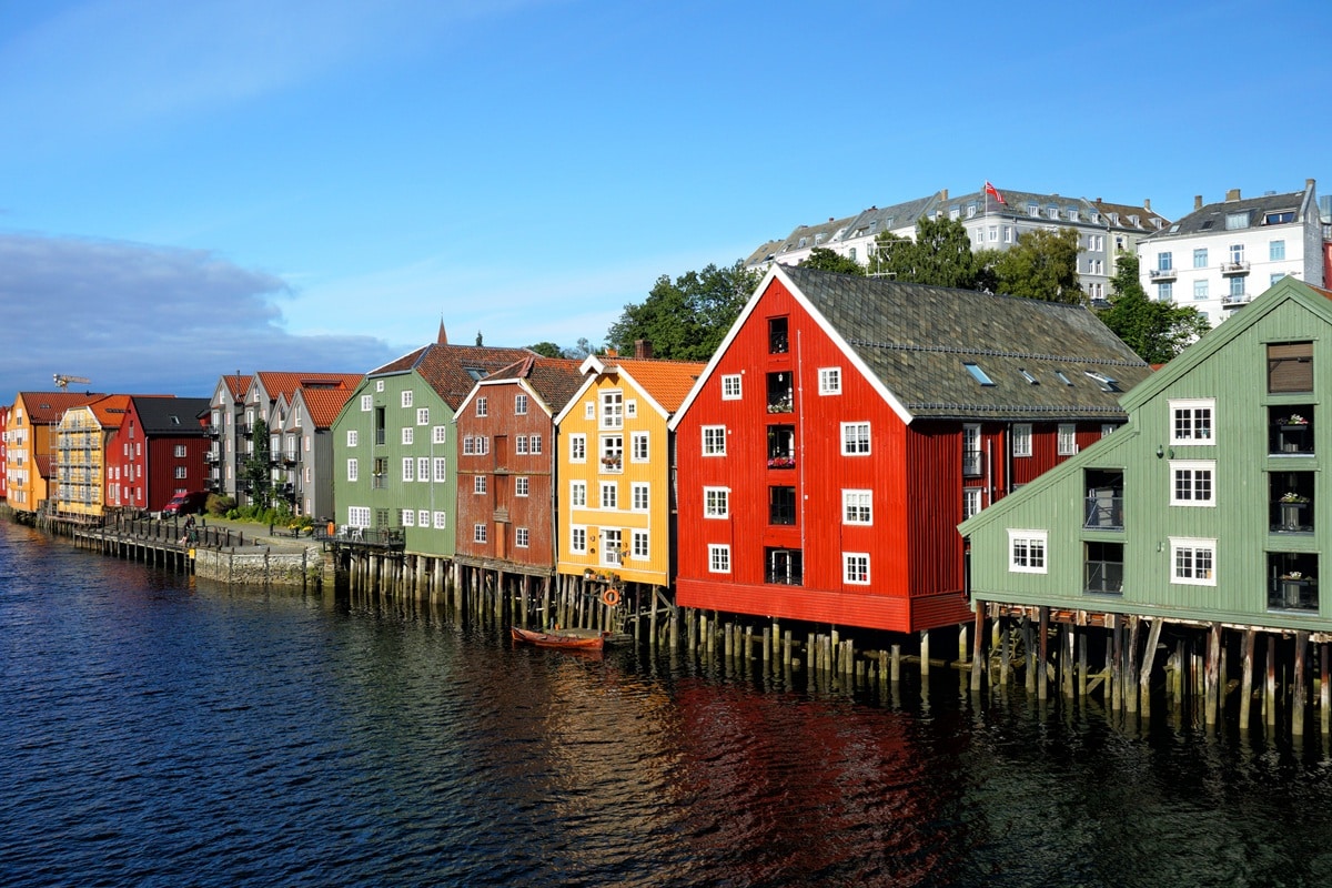 Pourquoi les maisons norvégiennes sont peintes en couleur