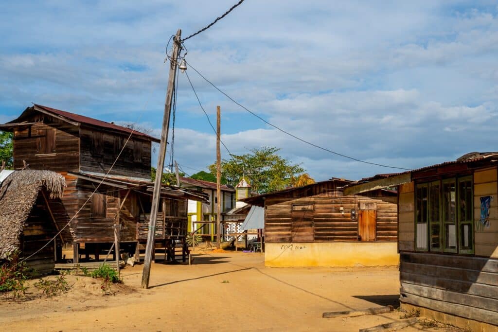 village saramaka Botopasi