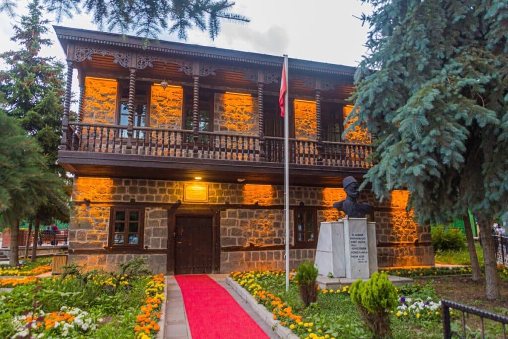 Gazi Ahmet Muhtar Pacha