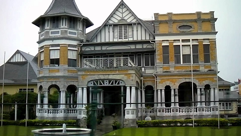 maison coloniale à Port d'Espagne
