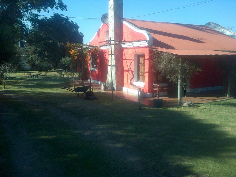 maison ferme colorée uruguay