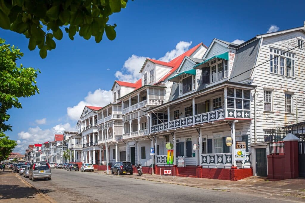 maisons en bois de Paramaribo