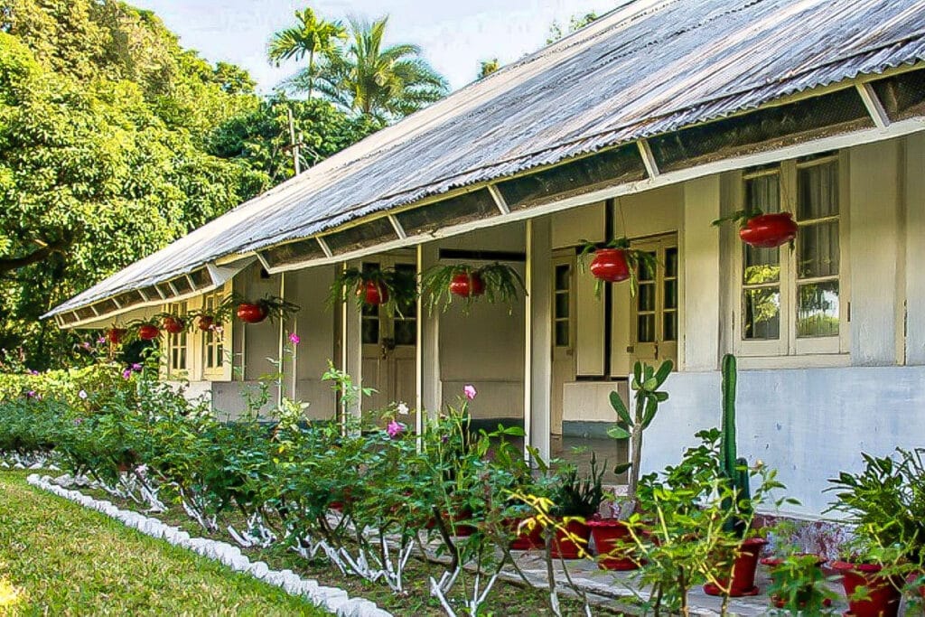 maison bangla baton