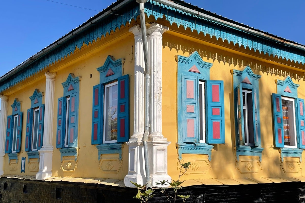 L'architecture traditionnelle de Karakol au Kirghizistan