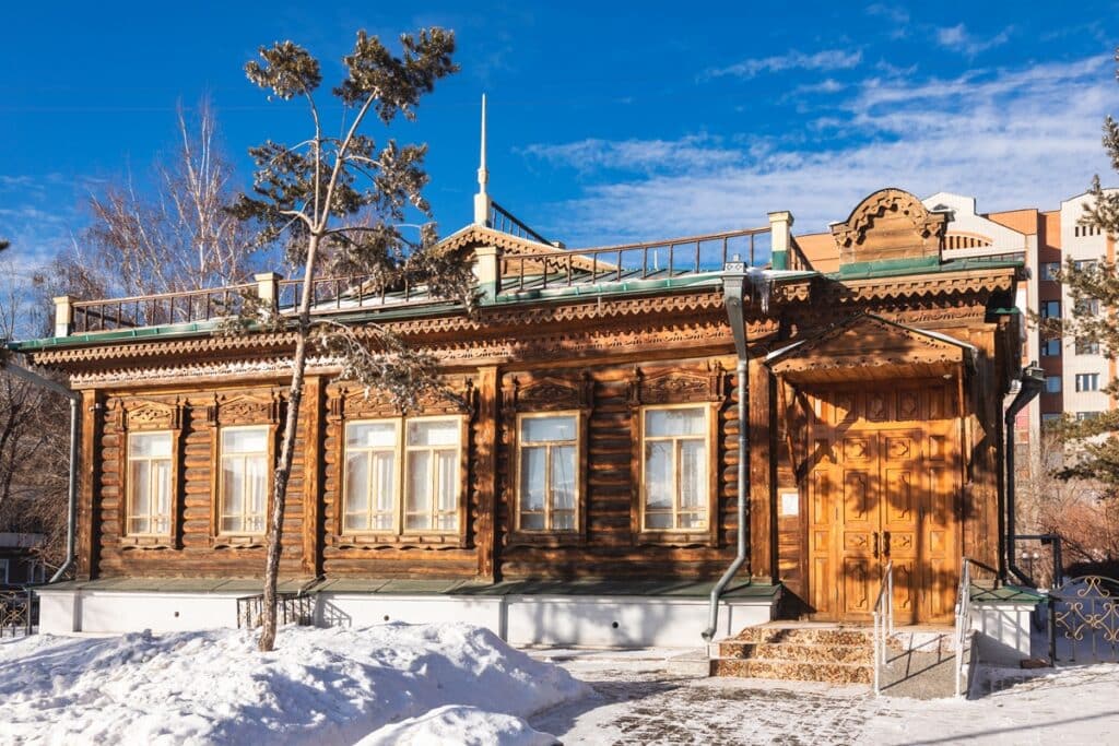 maisons de Saken Seifullin à Astana