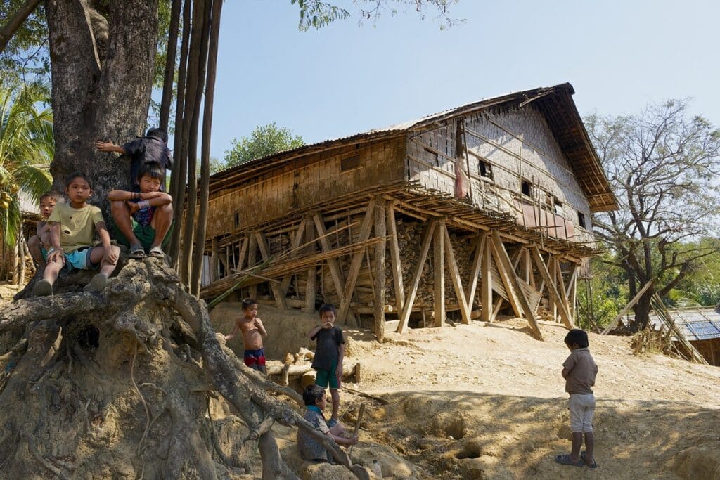 maison en bambou au Bangladesh