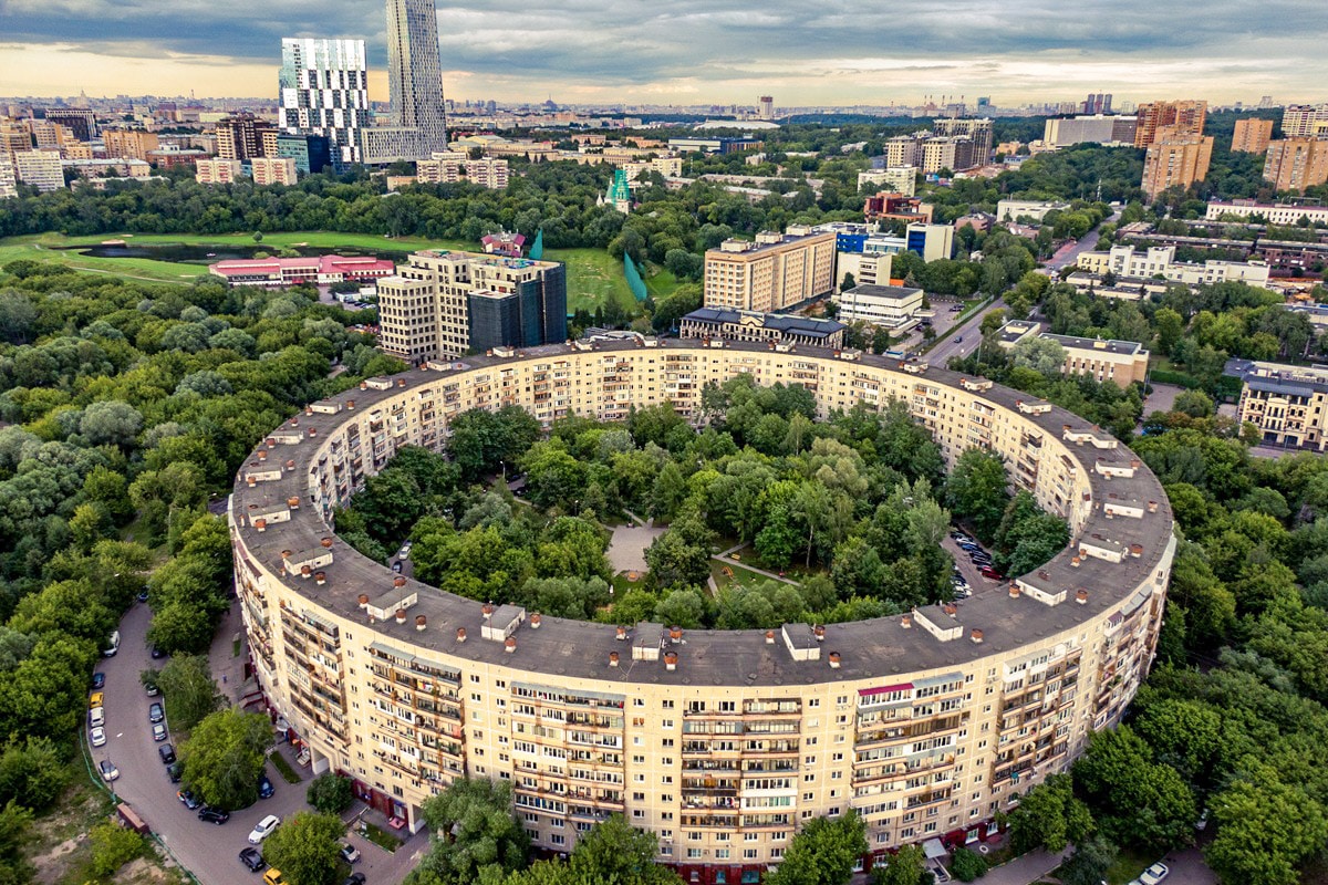 immeuble rond de Moscou