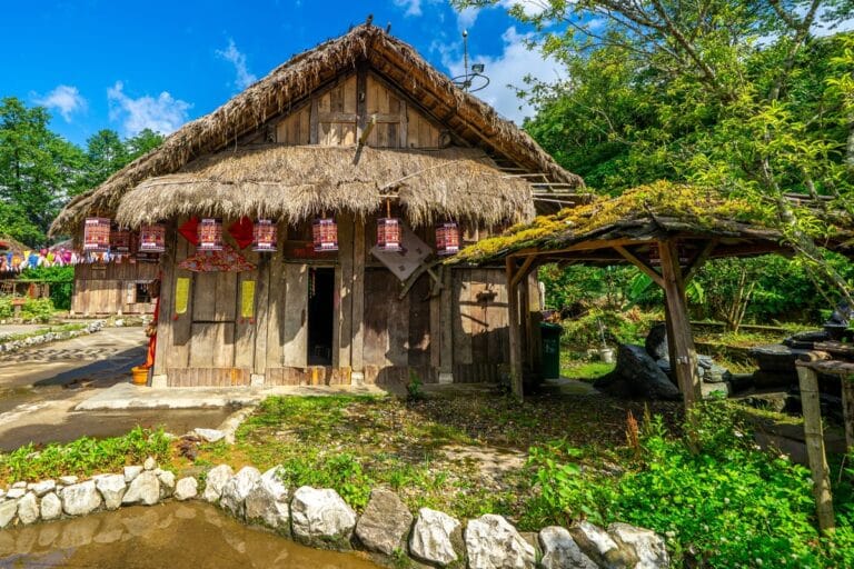 maison traditionnelle Hmong
