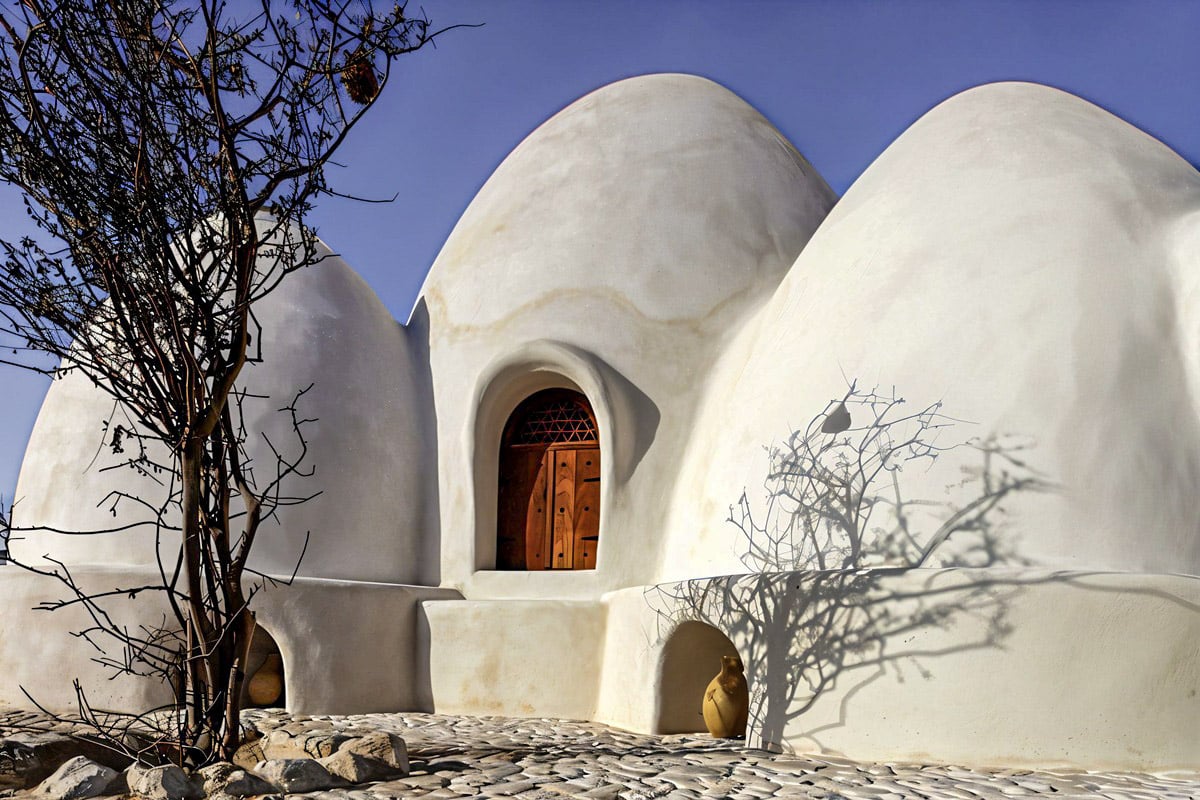 maison super adobe sud oman