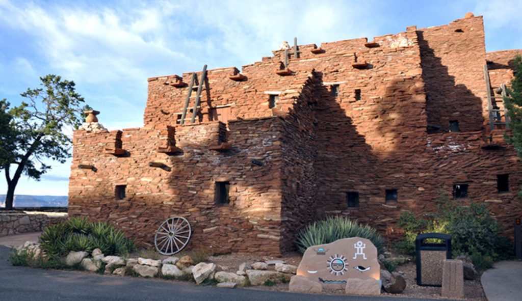 Pueblo Revival l'architecture en adobe des ÉtatsUnis