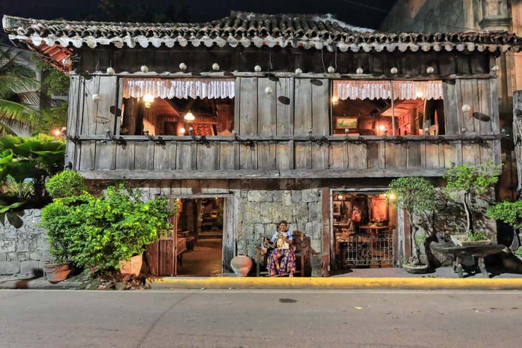 bahay na bato à Cebu