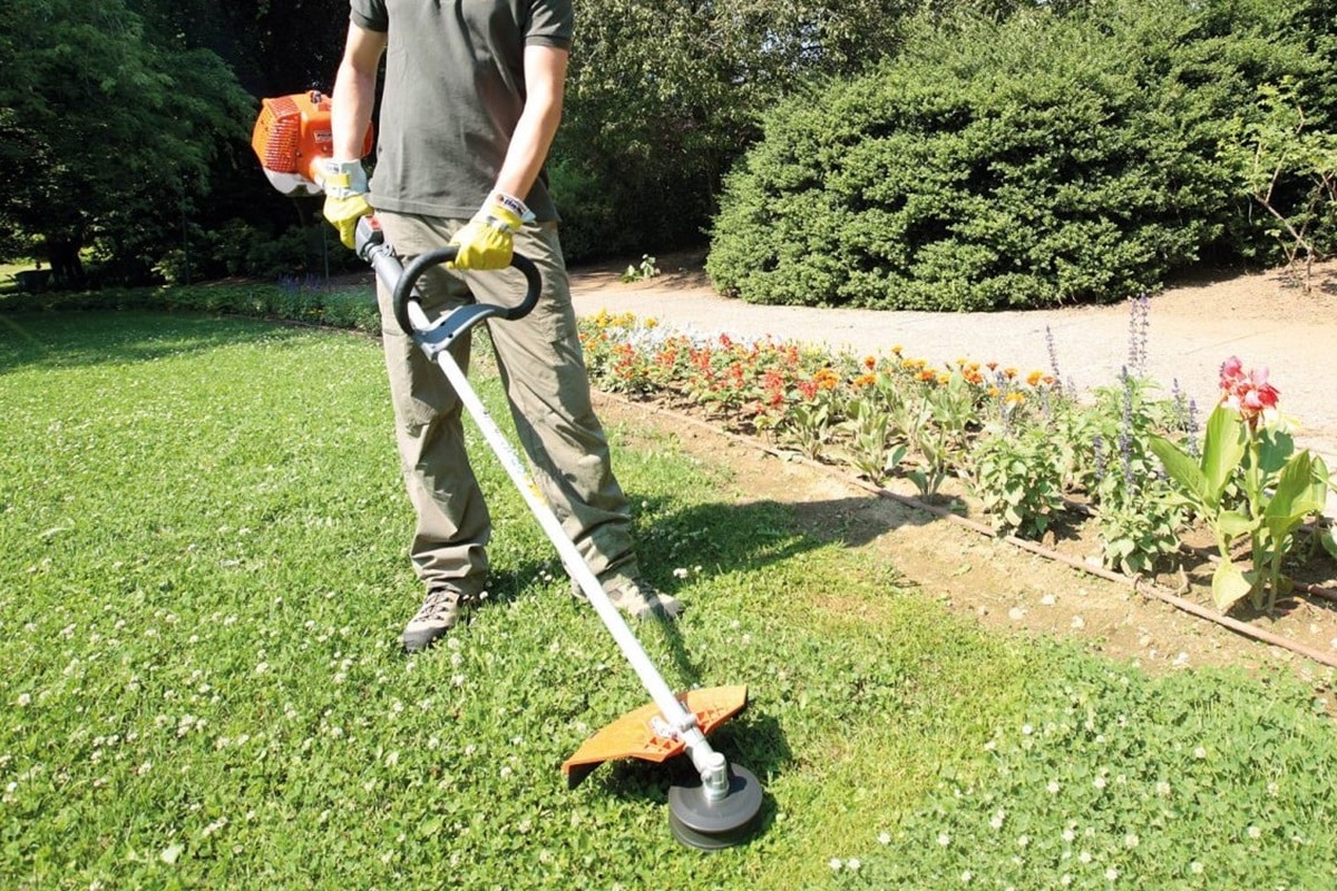 Entretenir sa débroussailleuse