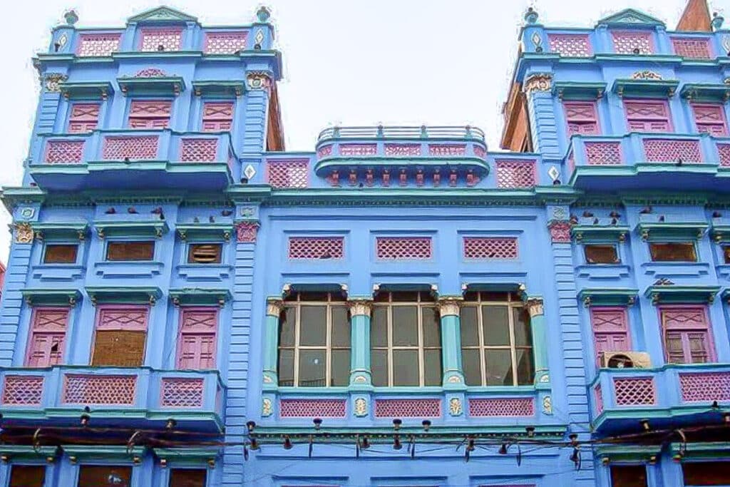 maison bleue o Lahore