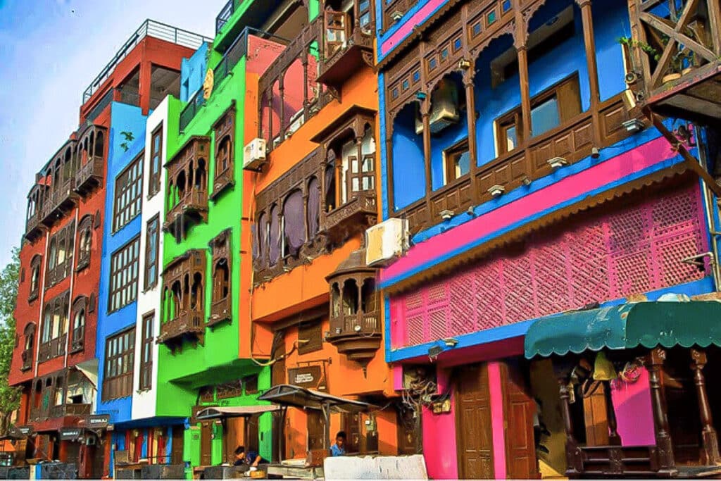 maisons colorées à Lahore