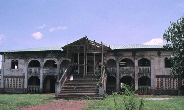 architecture coloniale cameroun