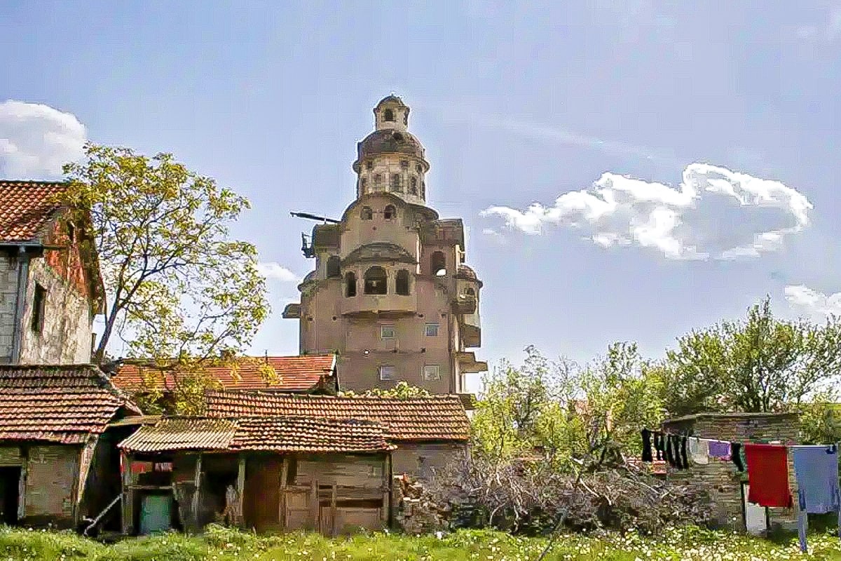 maison insolite en Serbie