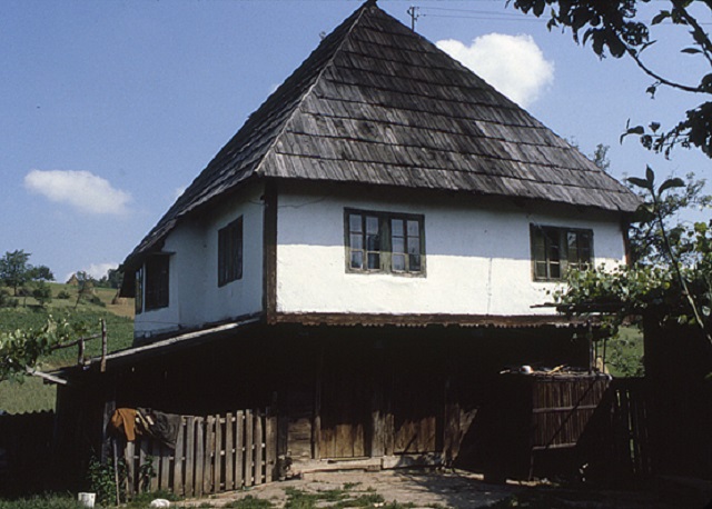 maison traditionnelle bosniaque