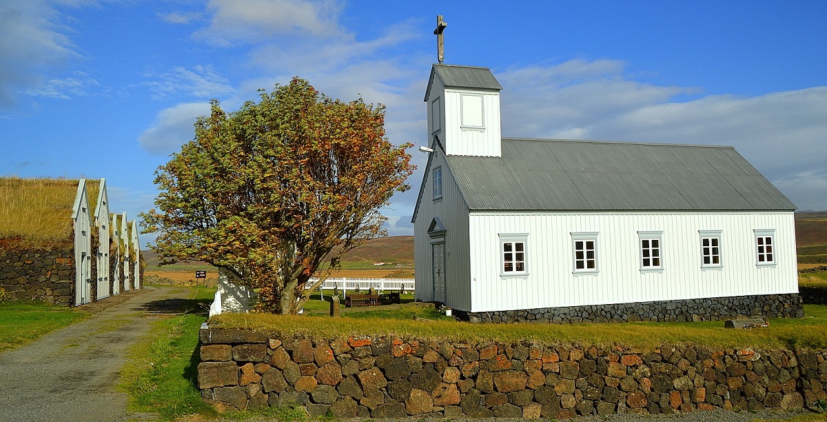 Grenjaðarstaður 