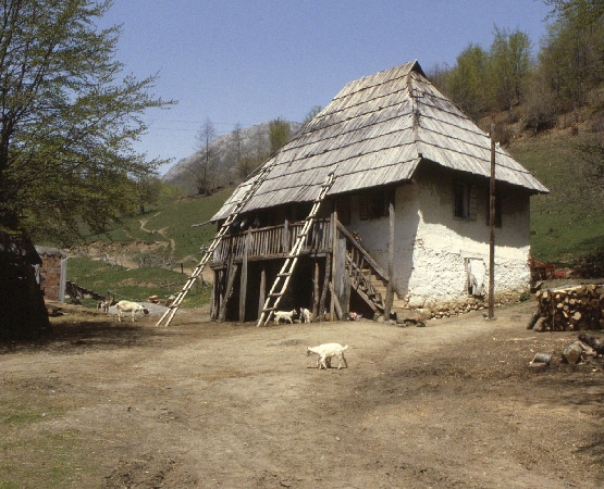 Maisons village traditionnelles Monténégro