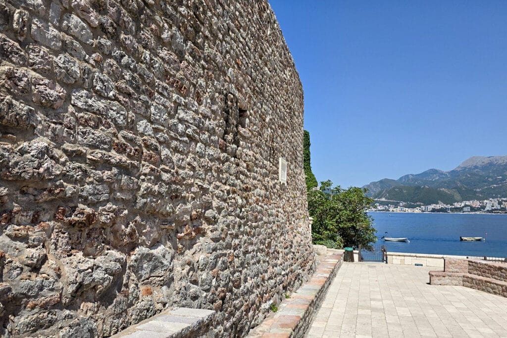 rempart de Sveti Stefan