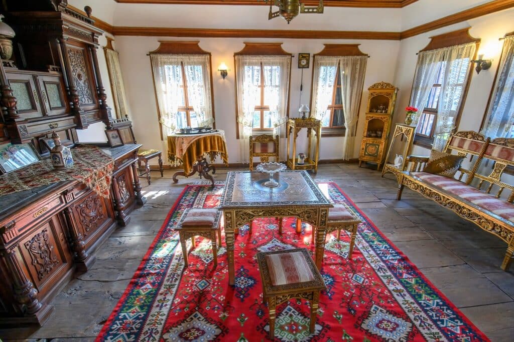 Intérieur de la maison Raykov