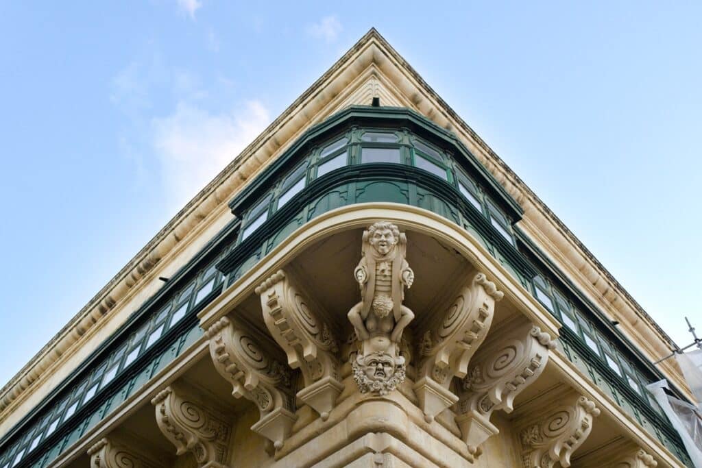 Palais du Grand Maître détail du balcon