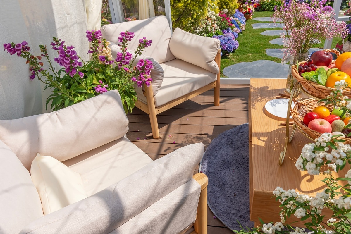 beau salon de jardin