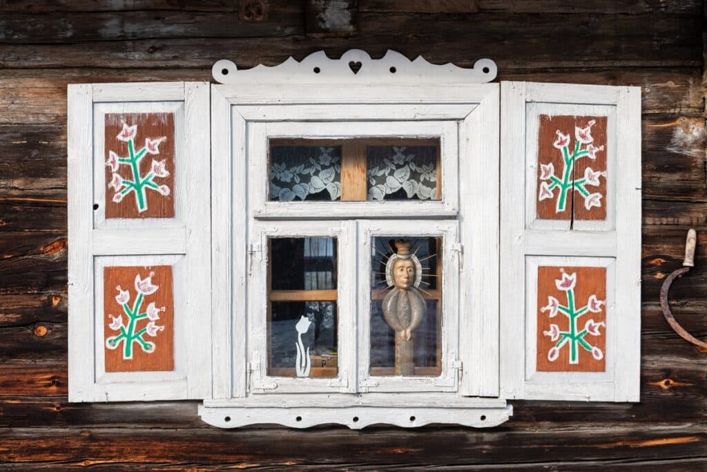 architecture des maisons en bois en LItuanie