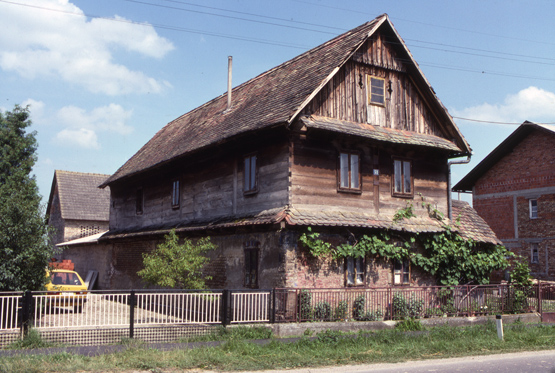 maison traditionnelle bois croatie