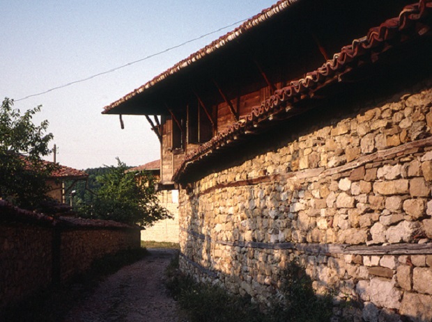 maison traditionnelle bulgare