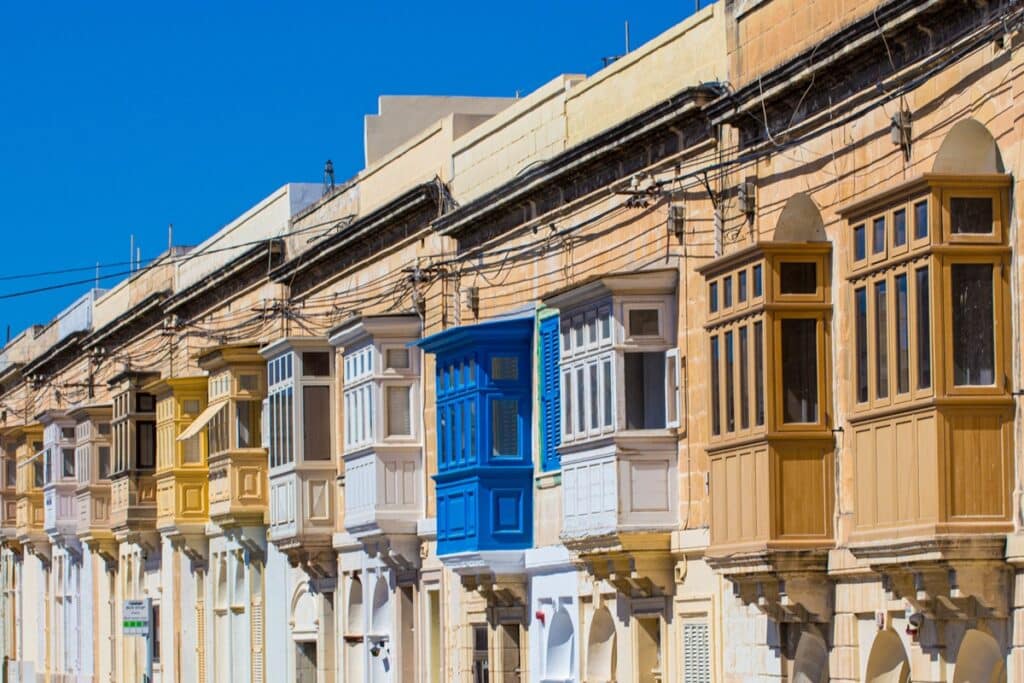 balcons traditionnels de Malte