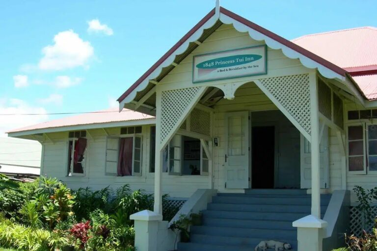 1848 Princess Tui Inn