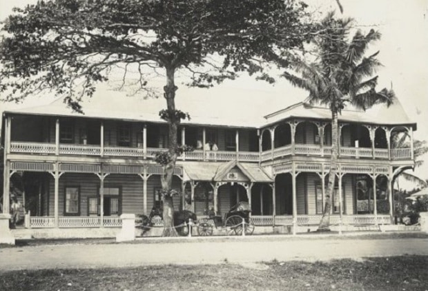 Ancien bâtiment colonial aux Samoa
