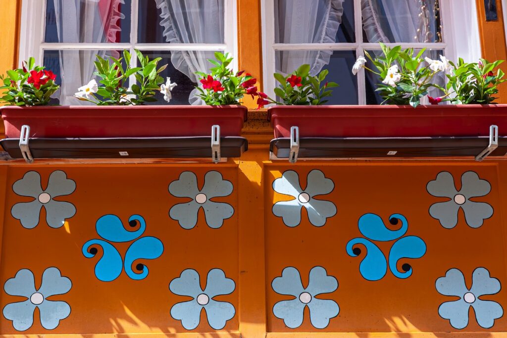 détails peints sur une maison à Appenzell