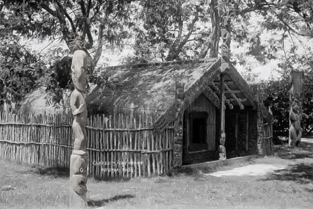 vieille photo d'un Wharepuni