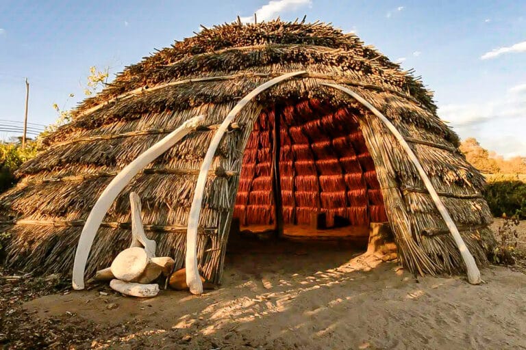 hutte chumash