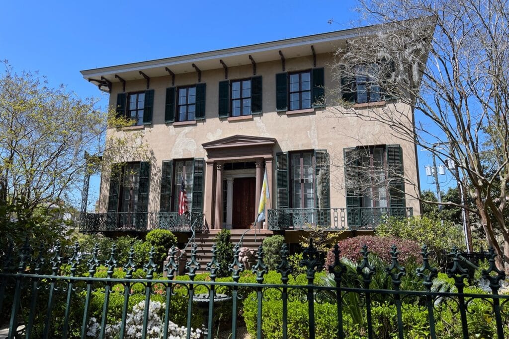 andrew low house