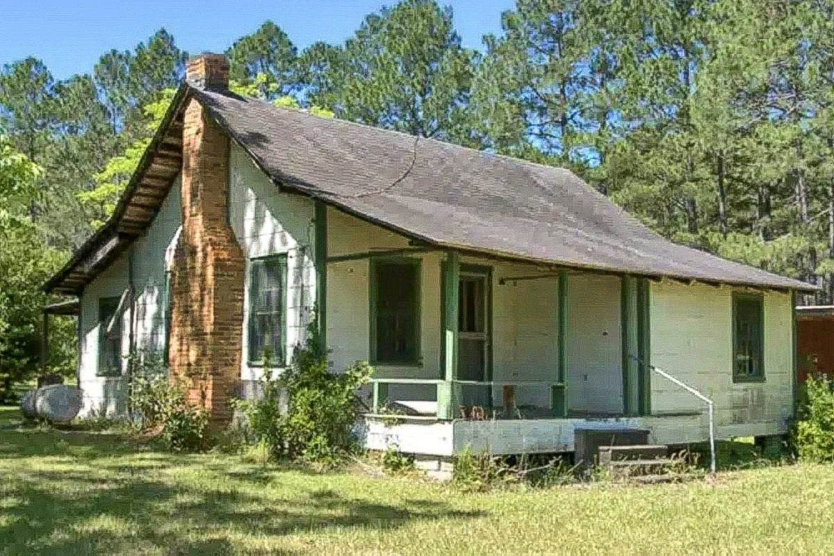 Hall and parlor house