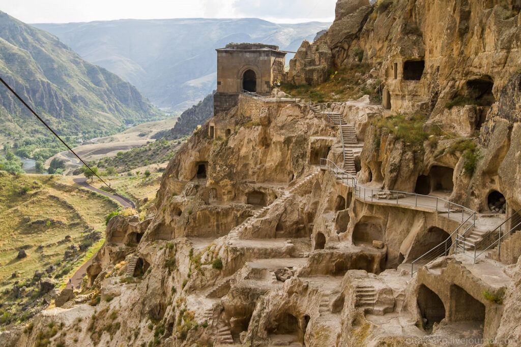 Vardzia