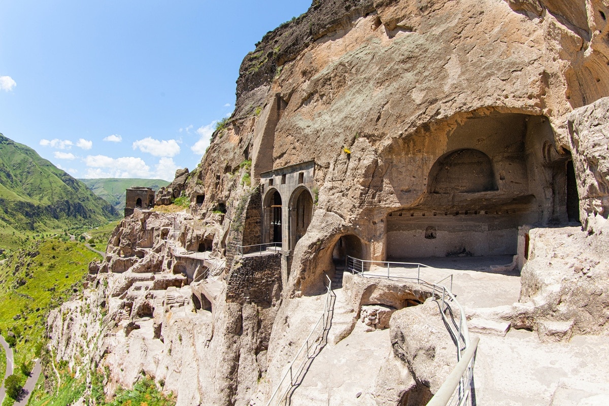 Vardzia cité troglodyte