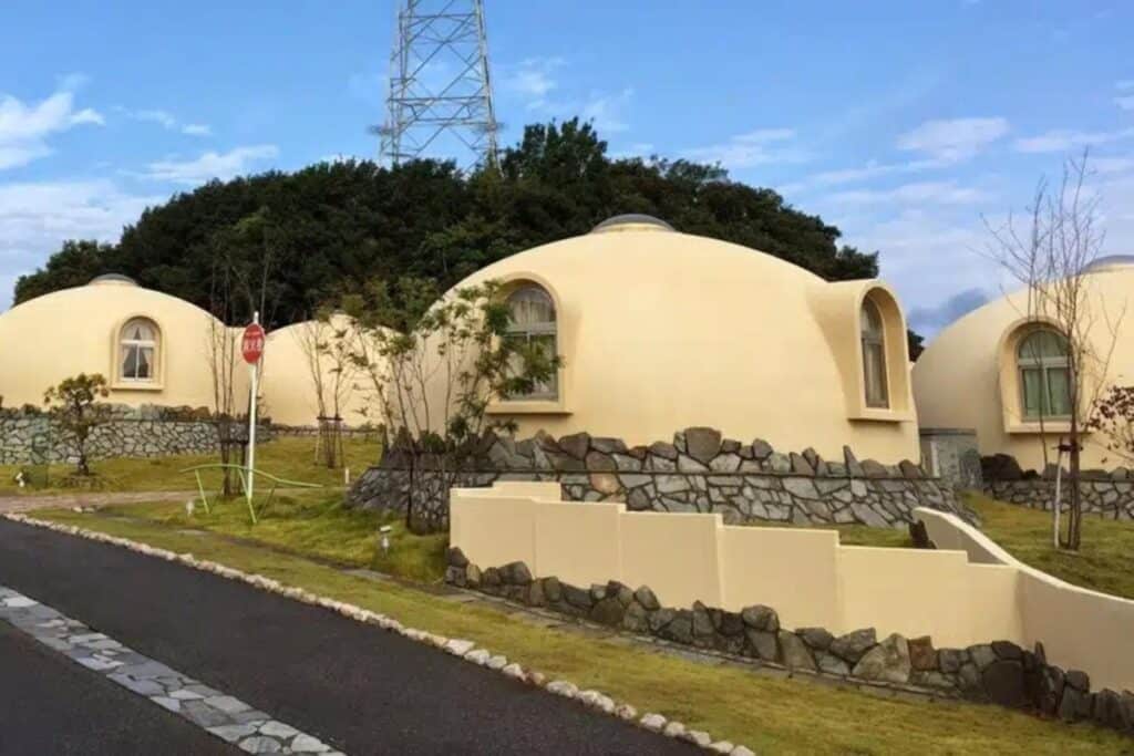 Tore Tore Village