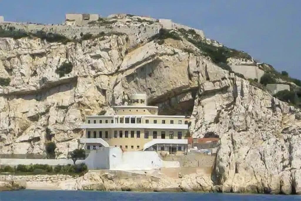 villa bateau à Marseille