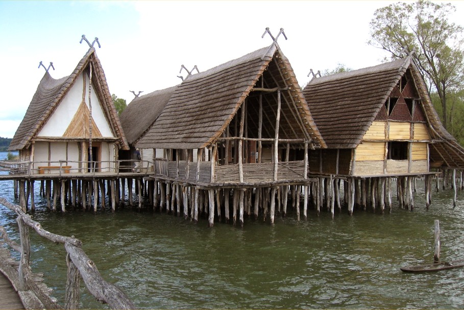 maisons pilotis lac Constance