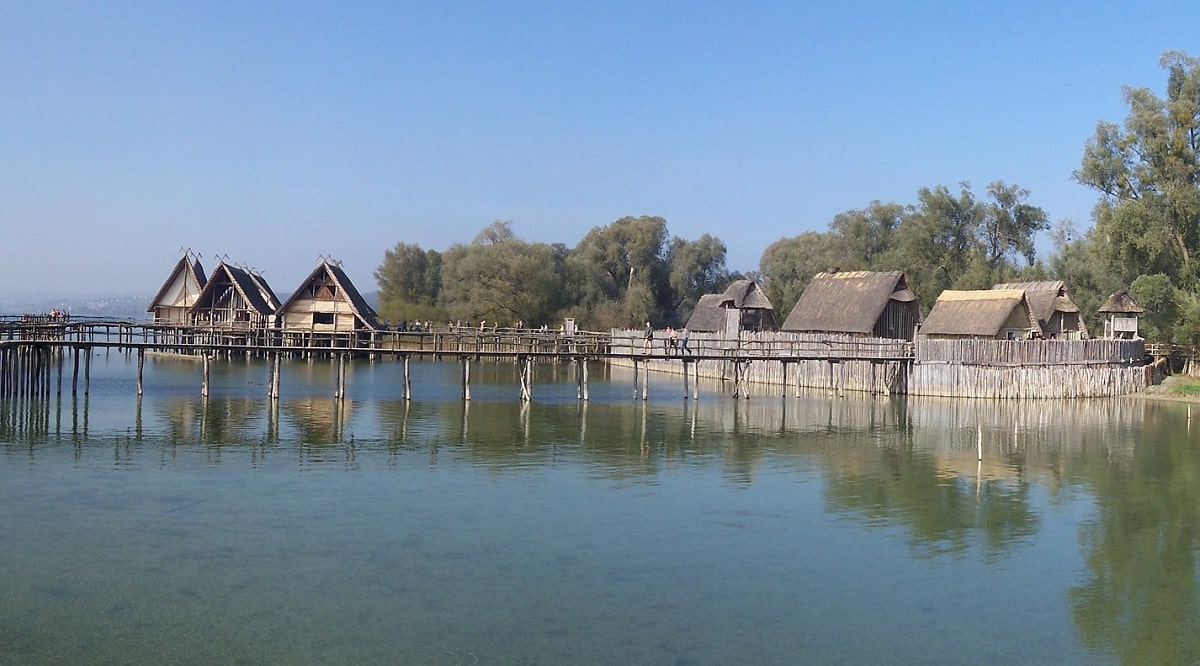 maisons pilotis lac Constance