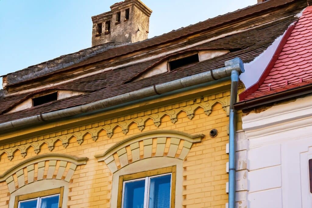 yeux sur les toits de sibiu